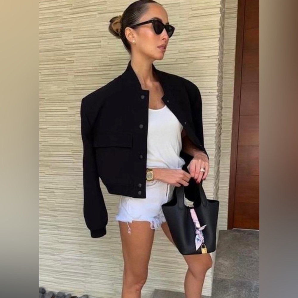 Zara crop bomber pocket black size small - like NEW RARA sold out!!